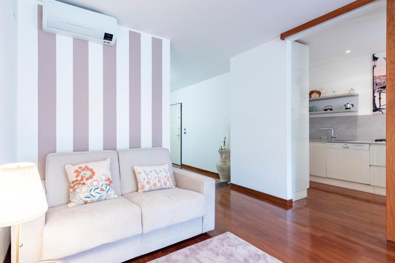 Cavour 9 Apartment 2B 2B 100Mq With Private Garage, In Center Of Rapallo, Wifi, Air Conditioned Luaran gambar