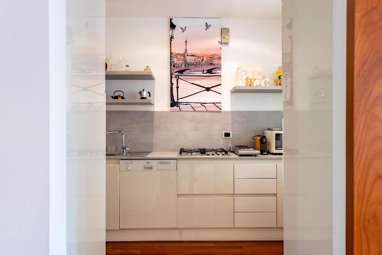 Cavour 9 Apartment 2B 2B 100Mq With Private Garage, In Center Of Rapallo, Wifi, Air Conditioned Luaran gambar